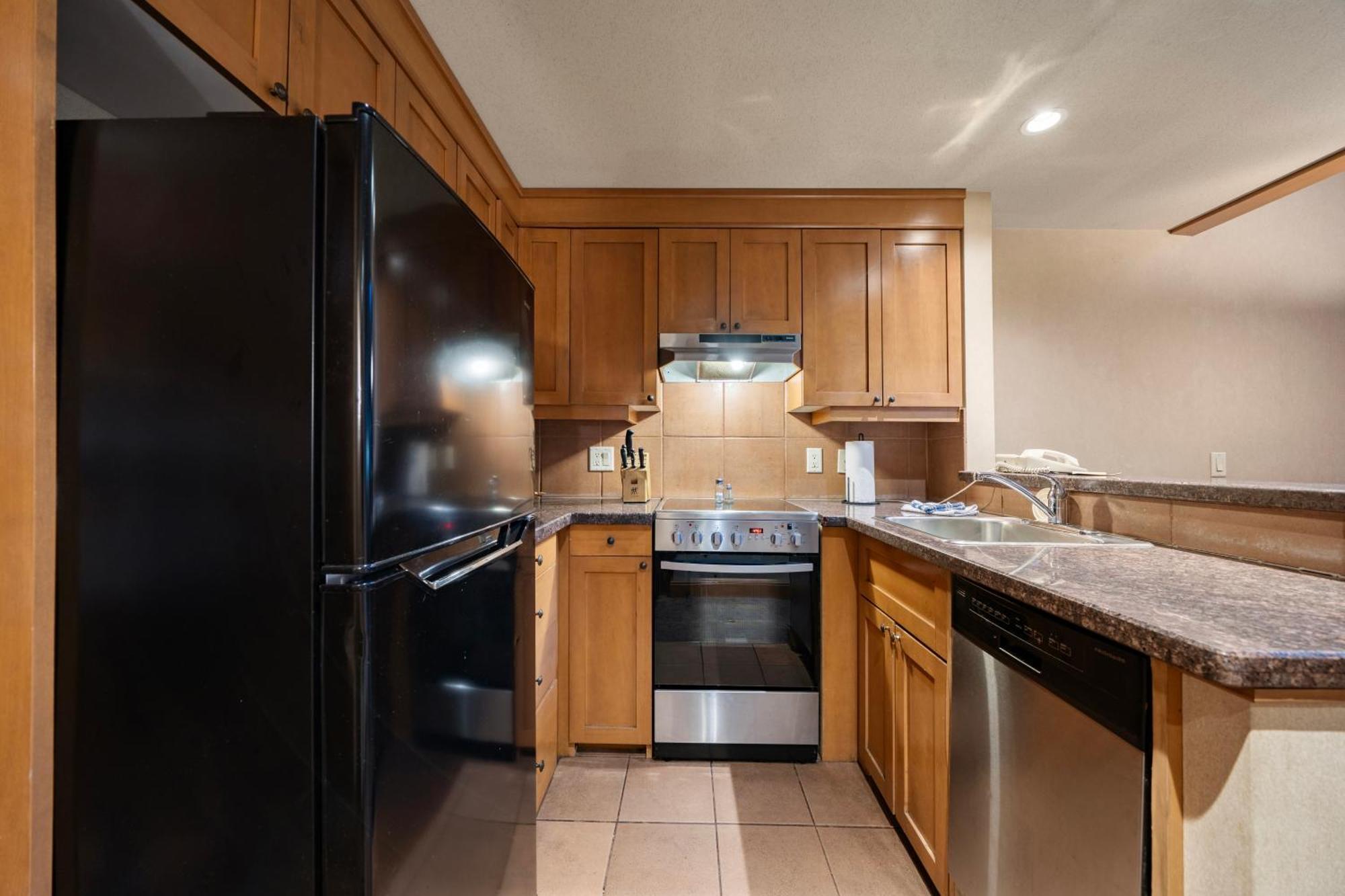 Two-Bedroom Apartment Loft 4 Queens
