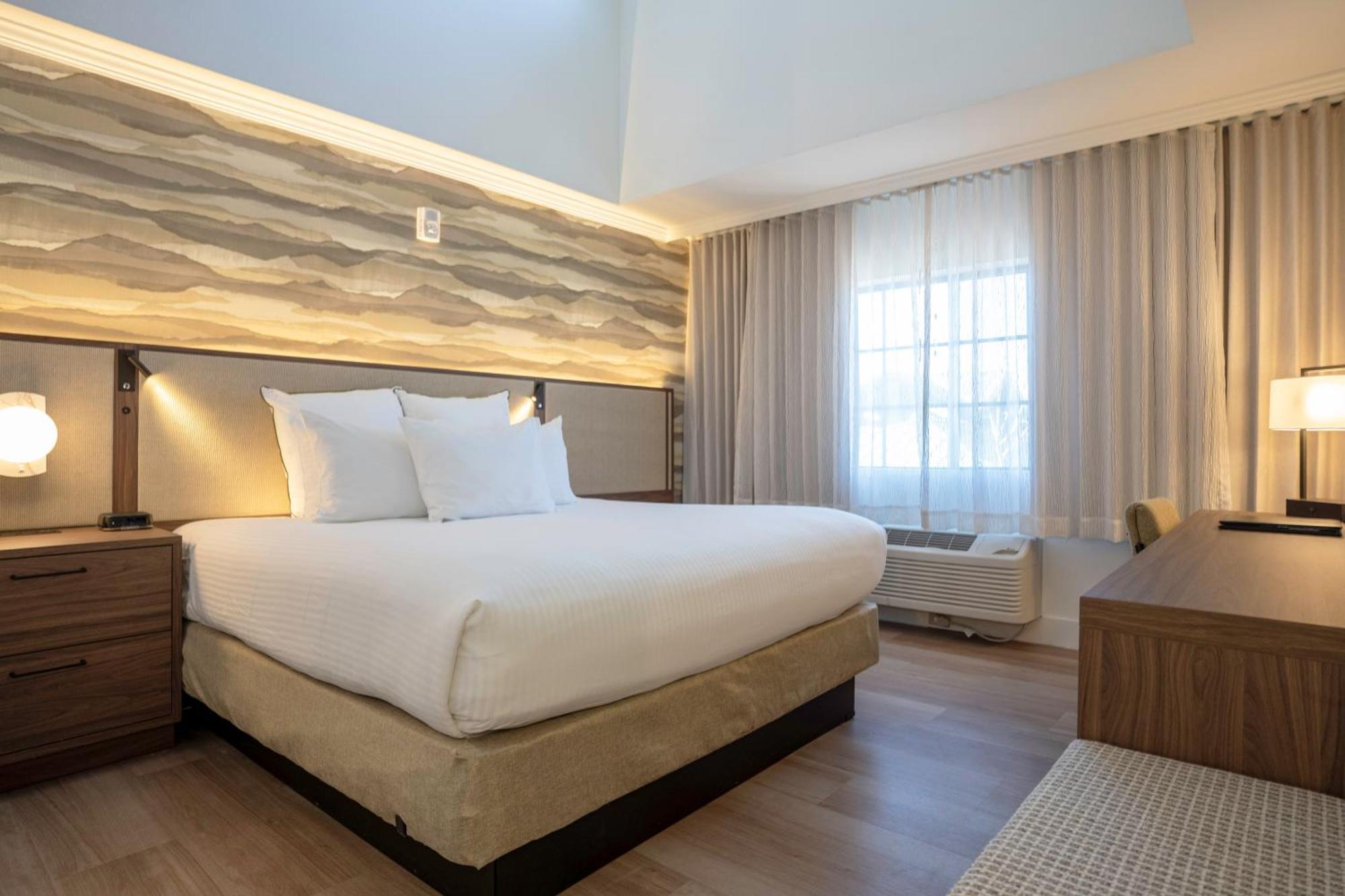 Two-Bedroom Suite