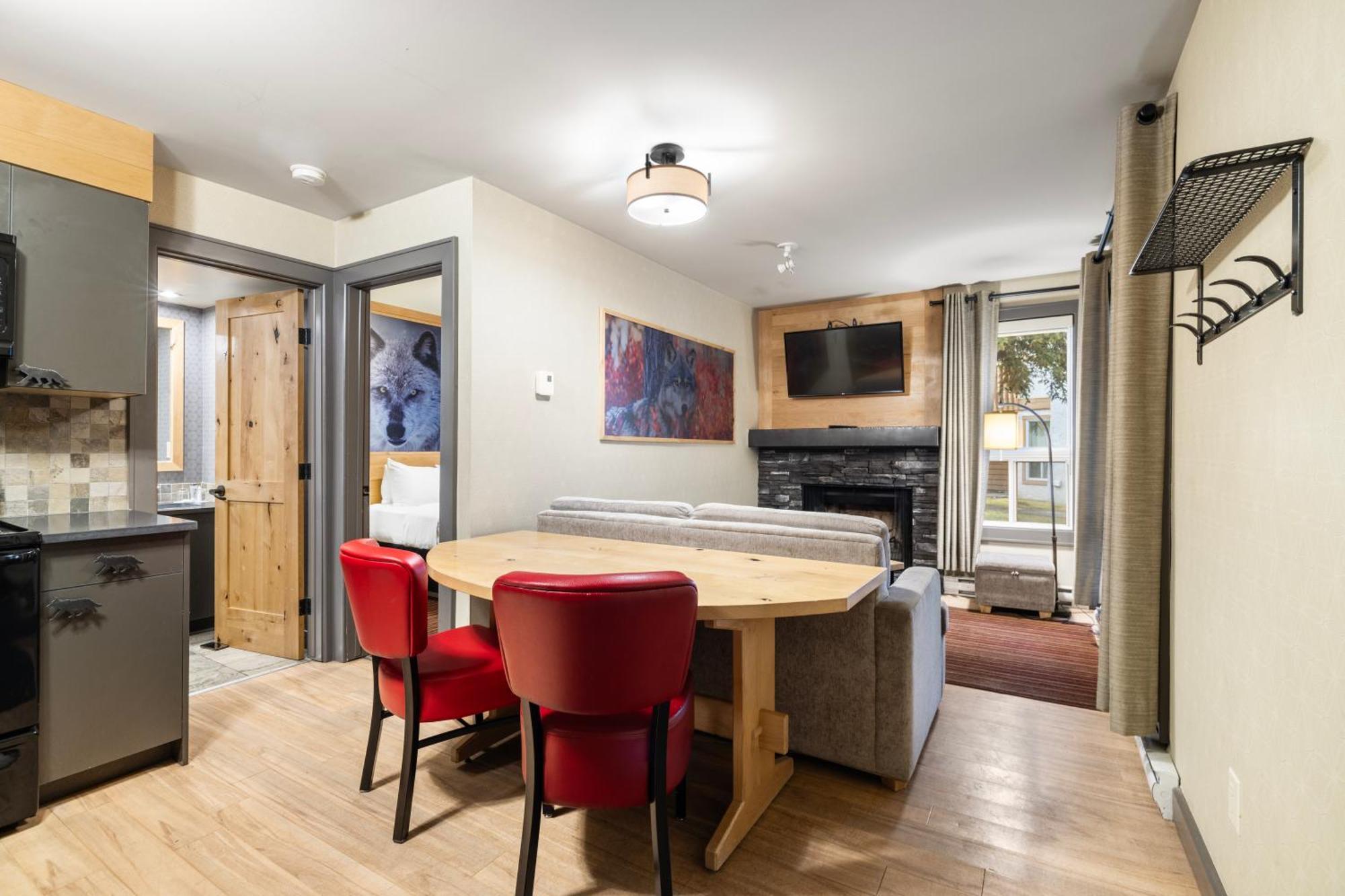 Superior One-Bedroom Apartment