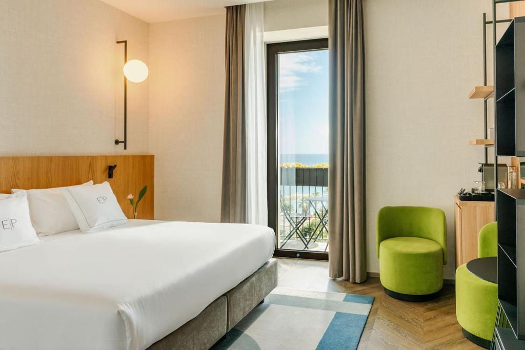 Deluxe Double Room Balcony Sea View