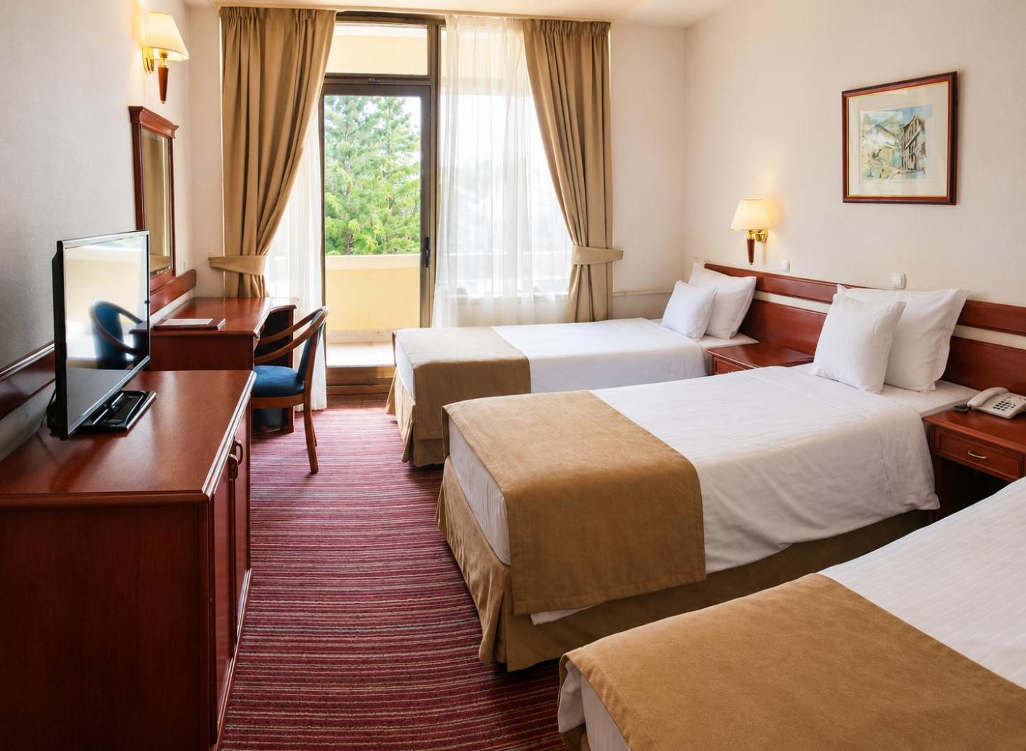Triple Room Balcony