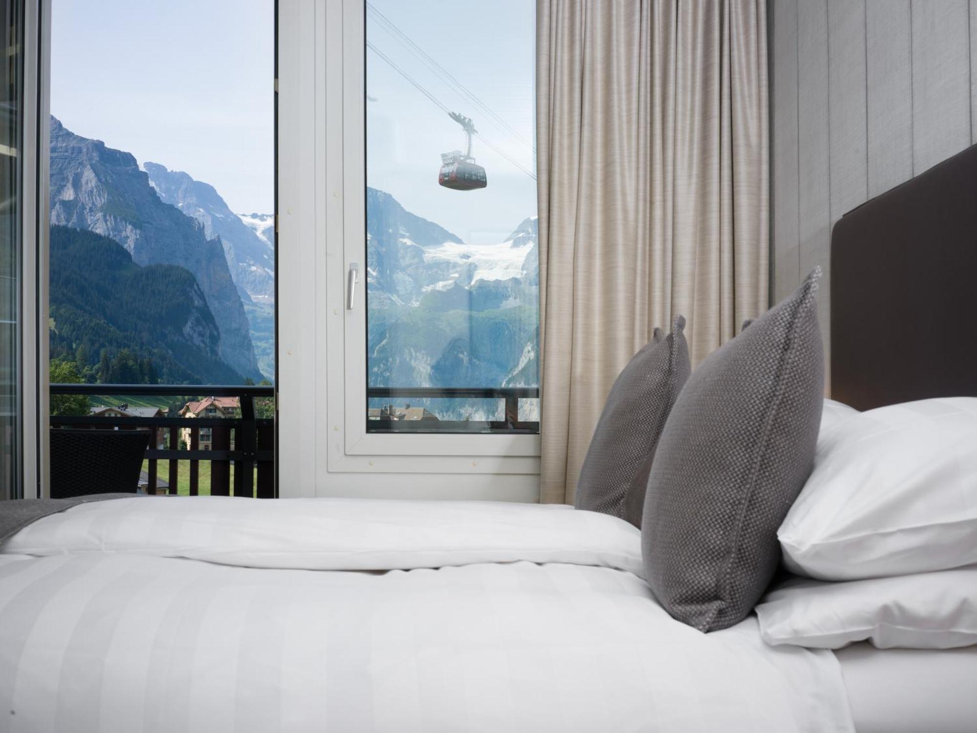Junior Suite Mountain View Balcony