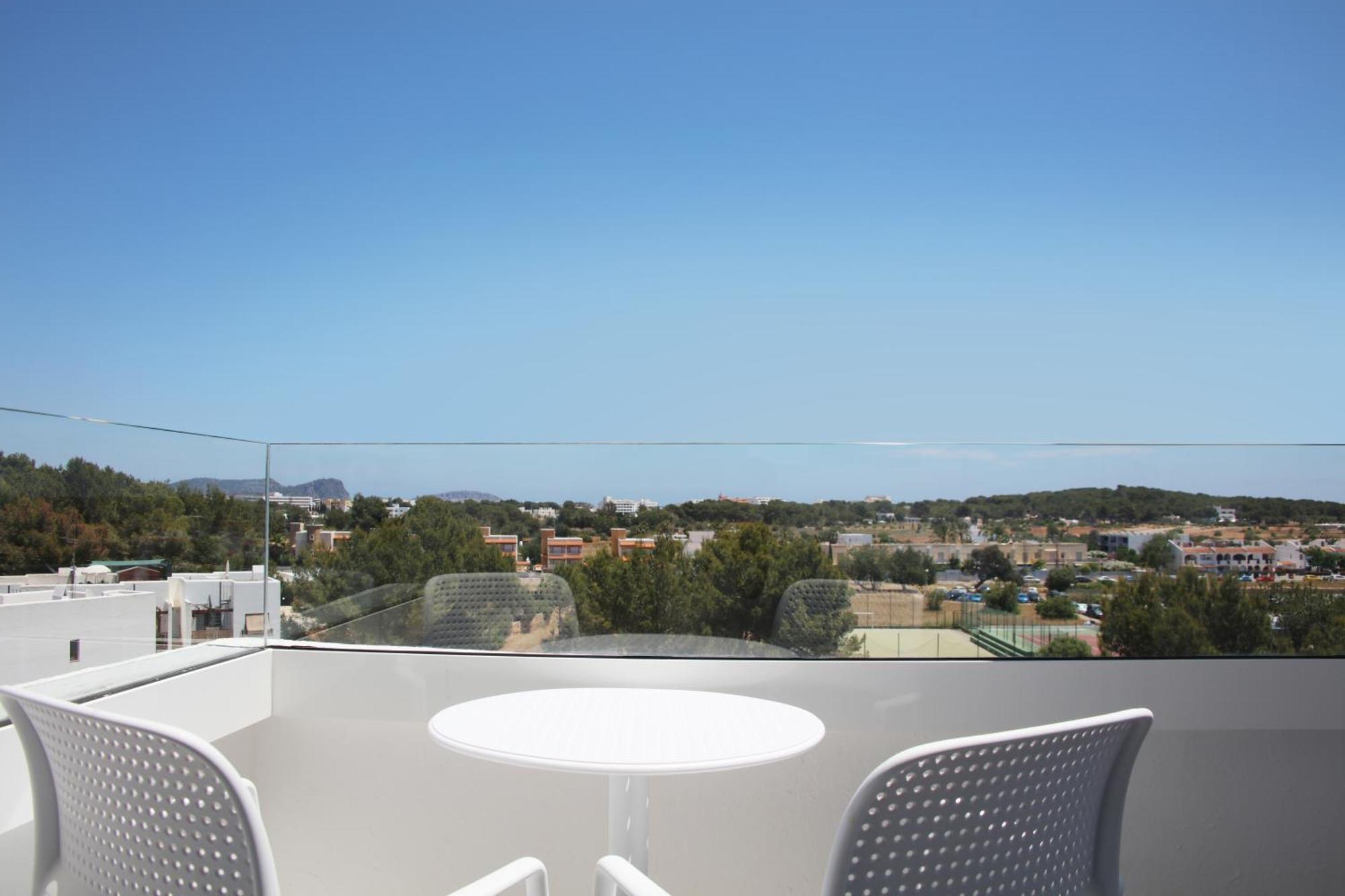 Doble Side Sea View Priority Location