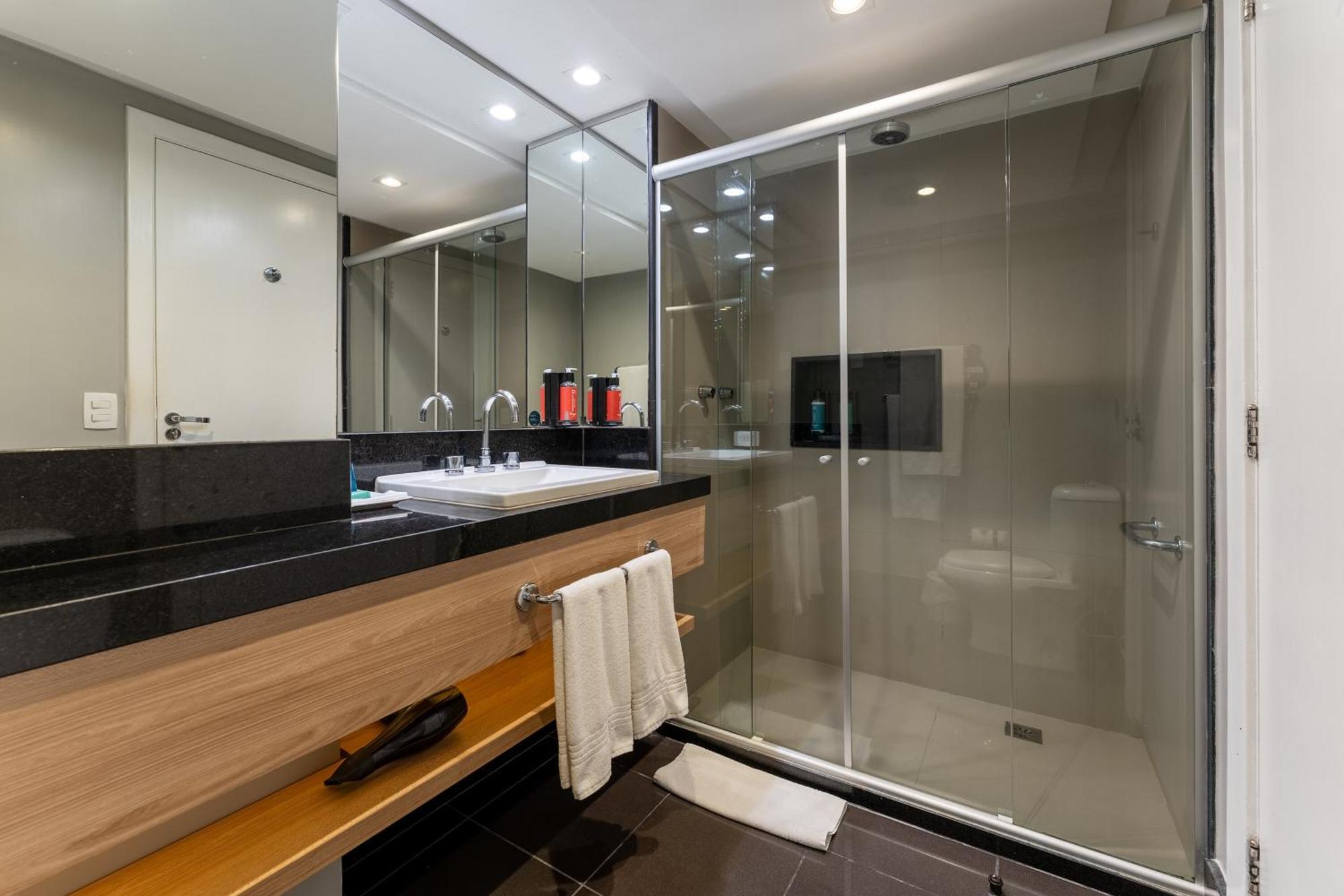 Premium Room 1 double bed sea view