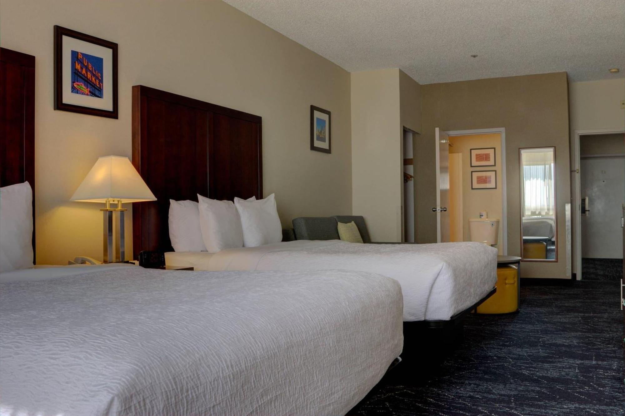 Queen Room Two Queen Beds Non-Smoking