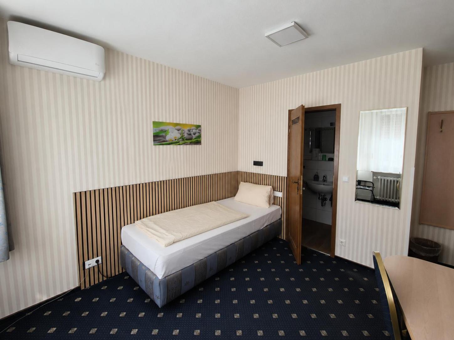 Standard Single Room