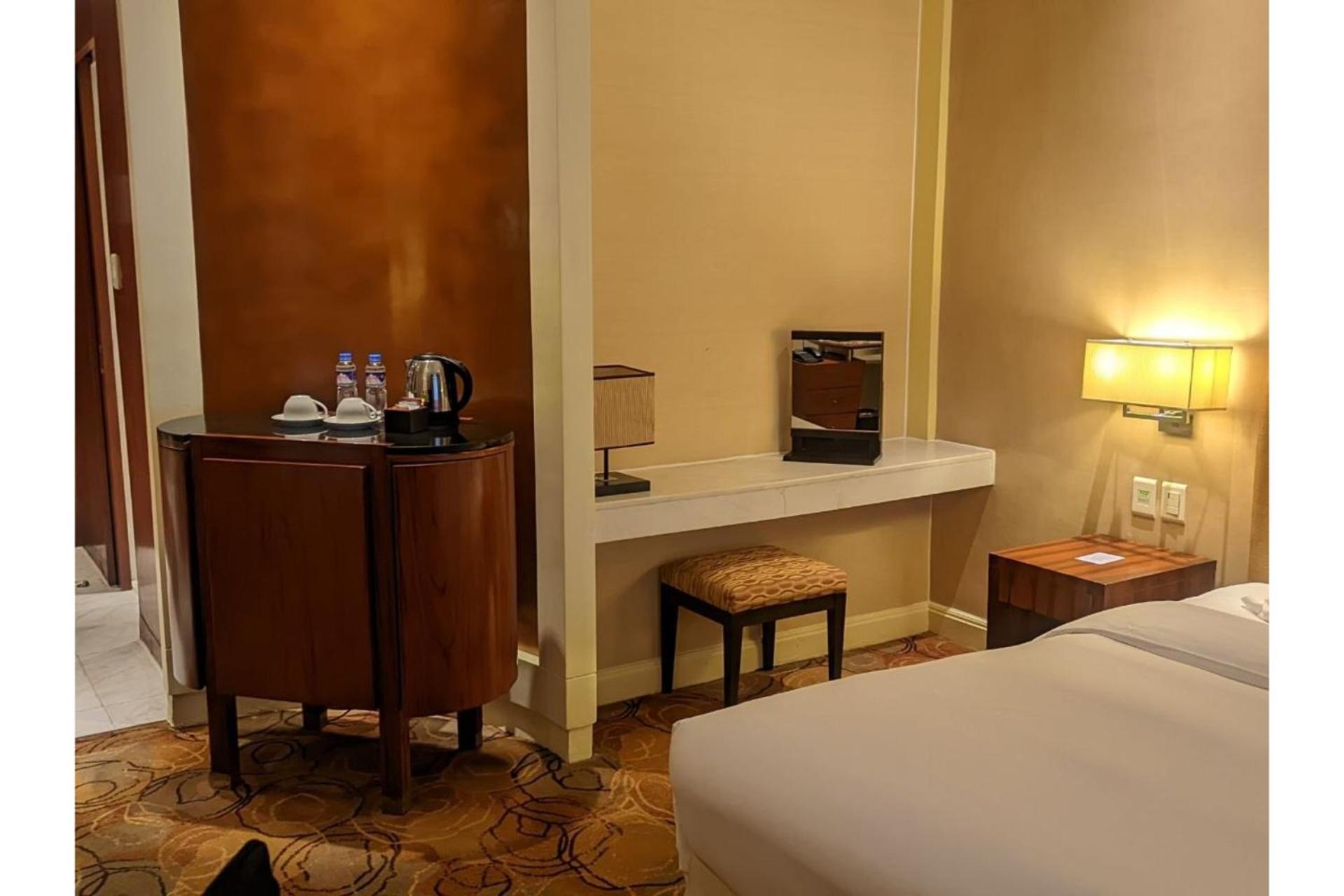 Superior King Room