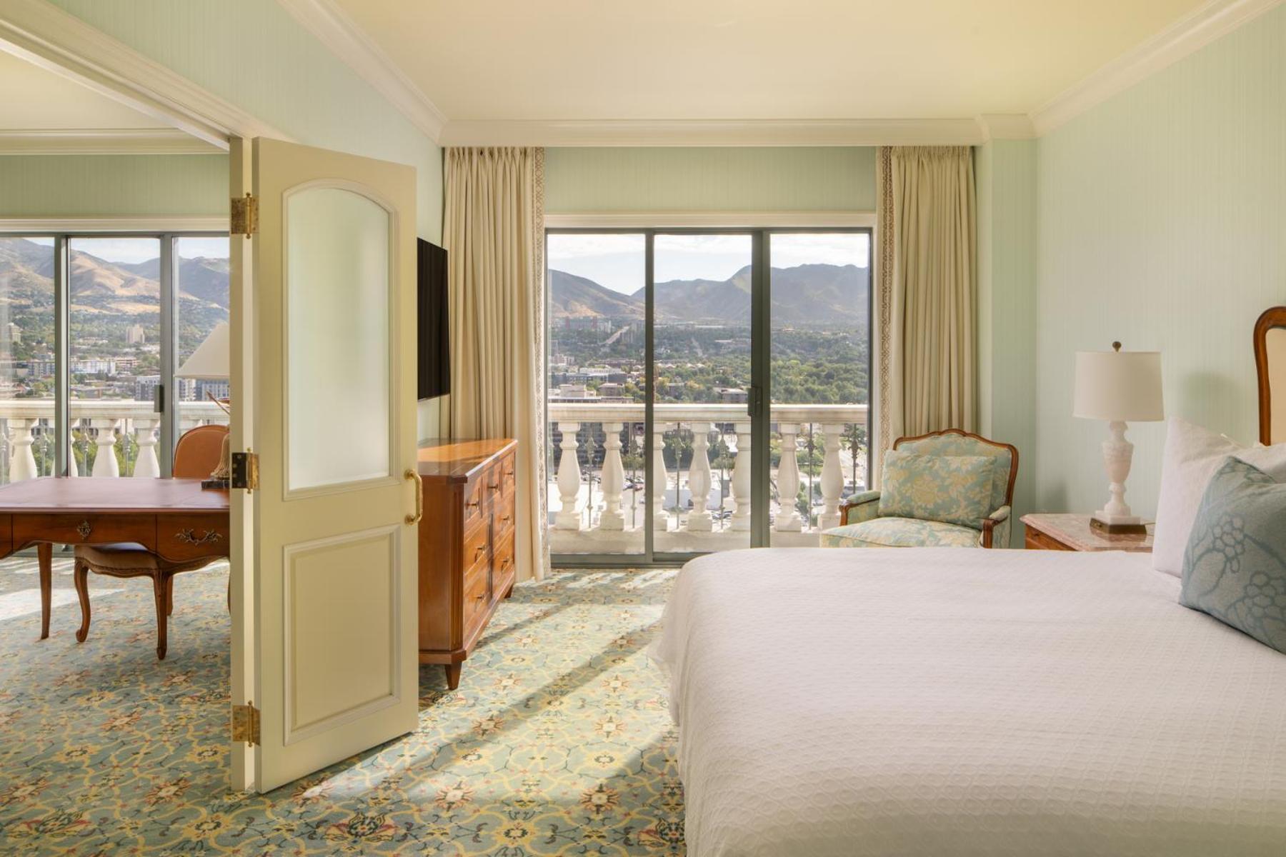Executive King Suite