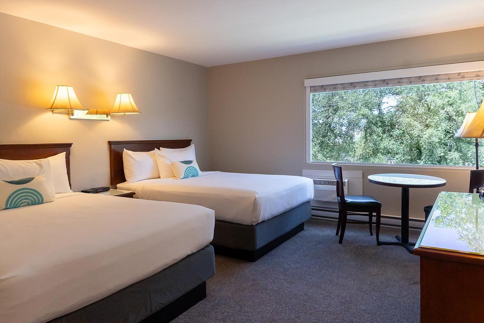 Standard Queen Room
