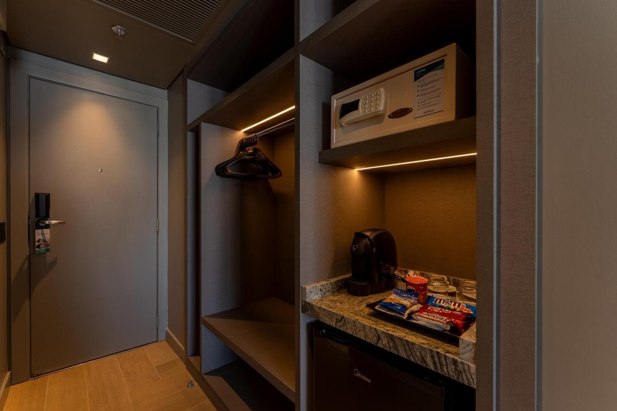 Deluxe Superior Room