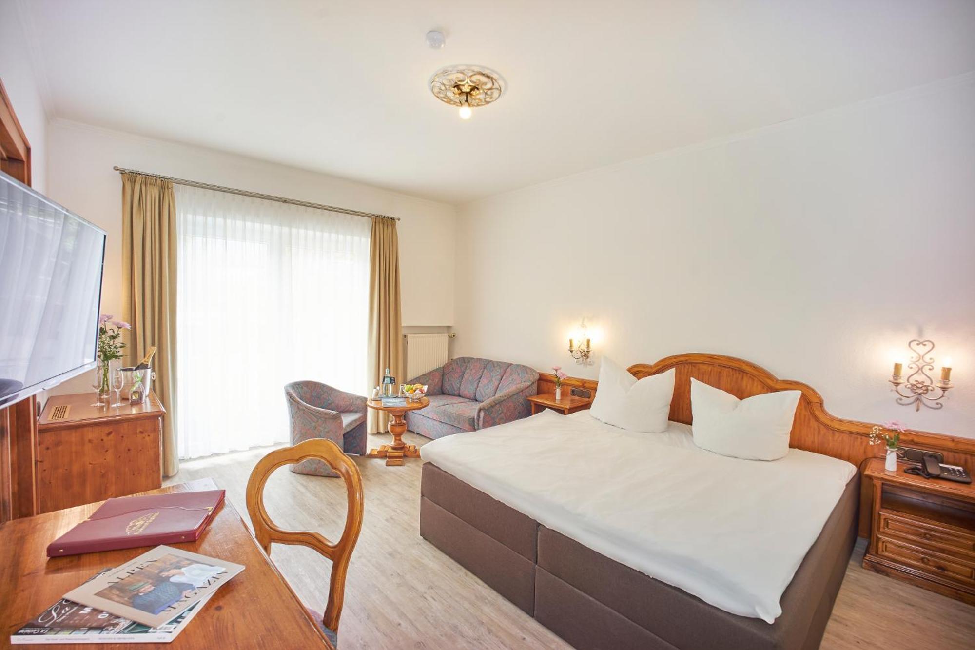 Standard Double Room Mountain View
