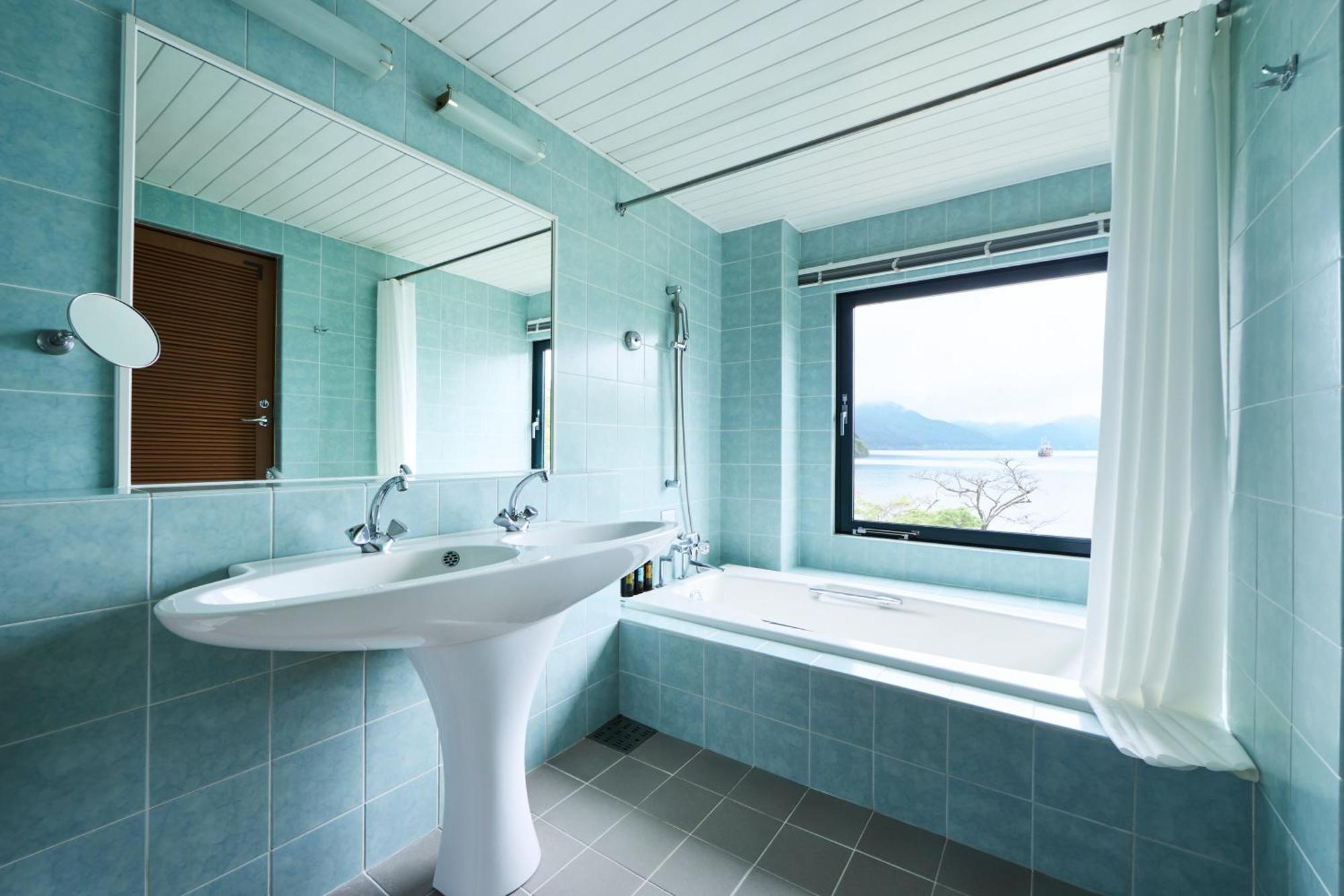 Double Room Lake View