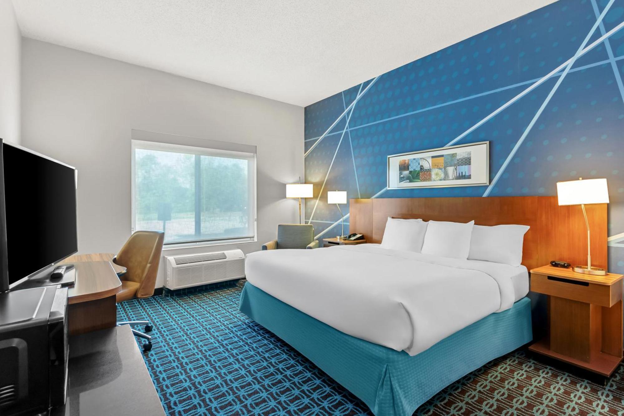 King Room Roll Shower Disability Access or Non Smoking