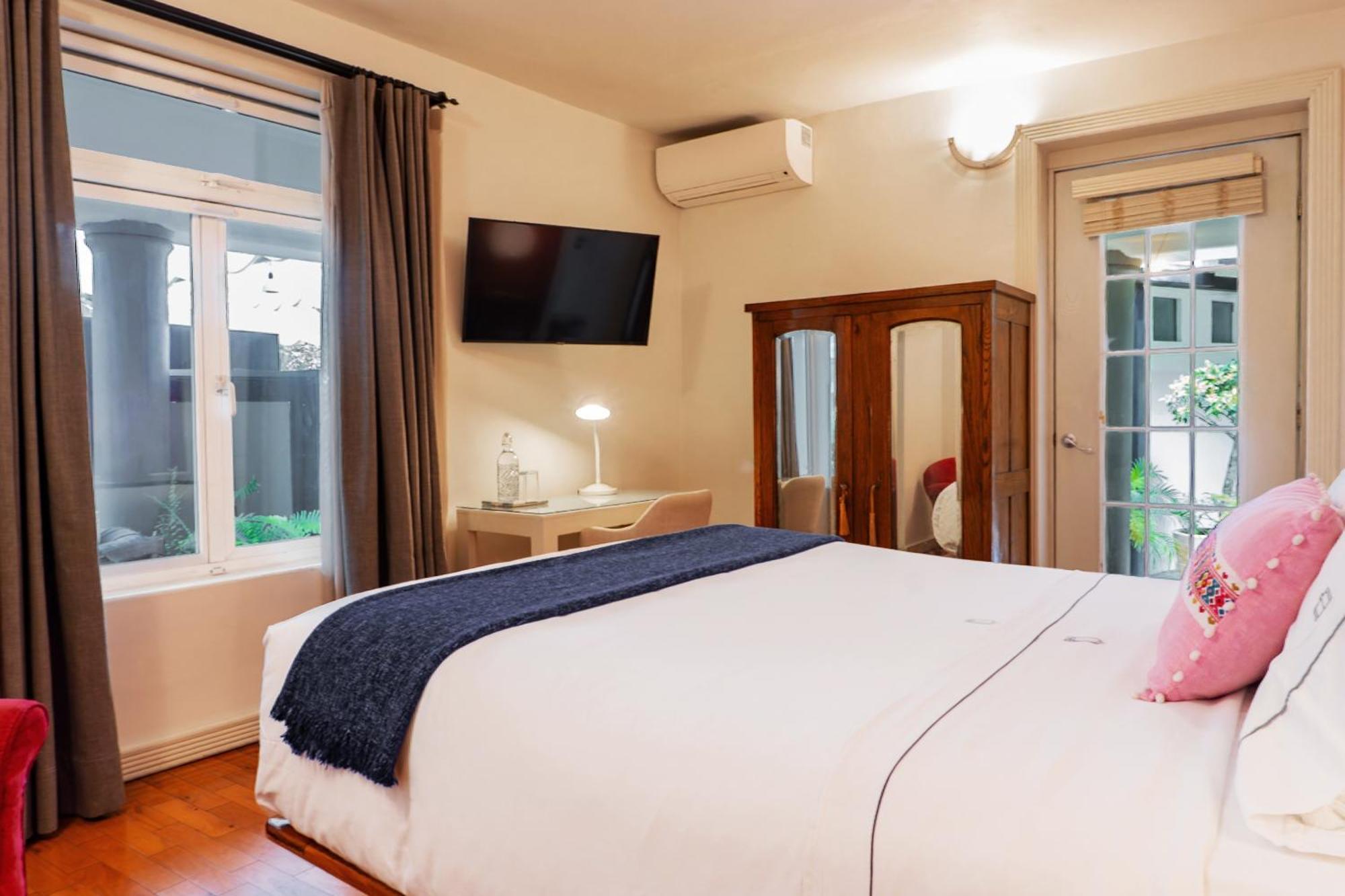 Classic Double Room