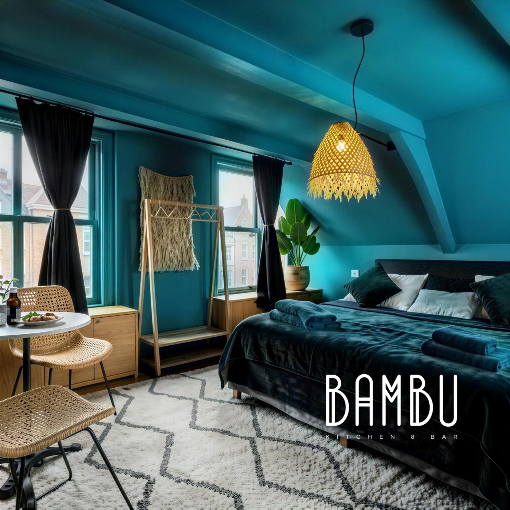 Deluxe Double Room Blue room second floor
