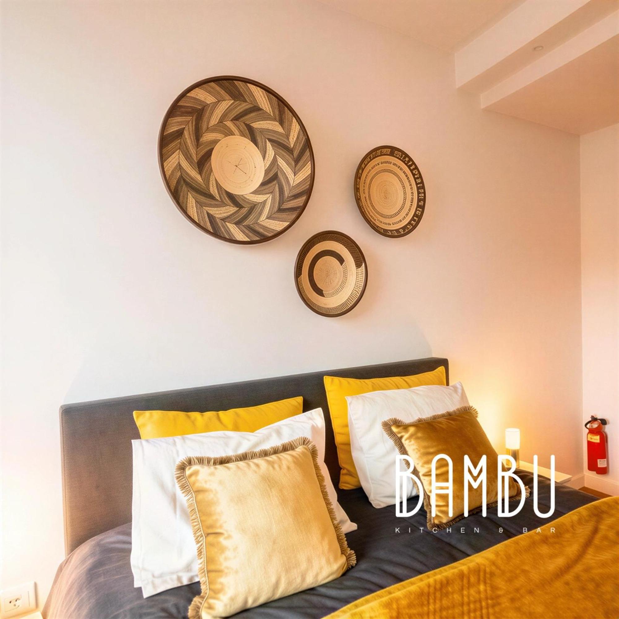 Double Room City View Yellow room first floor