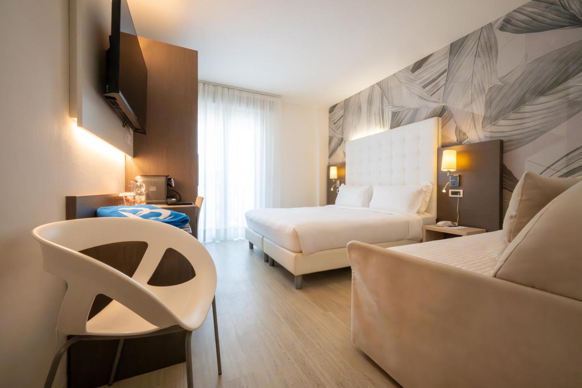 Triple Room Sea View