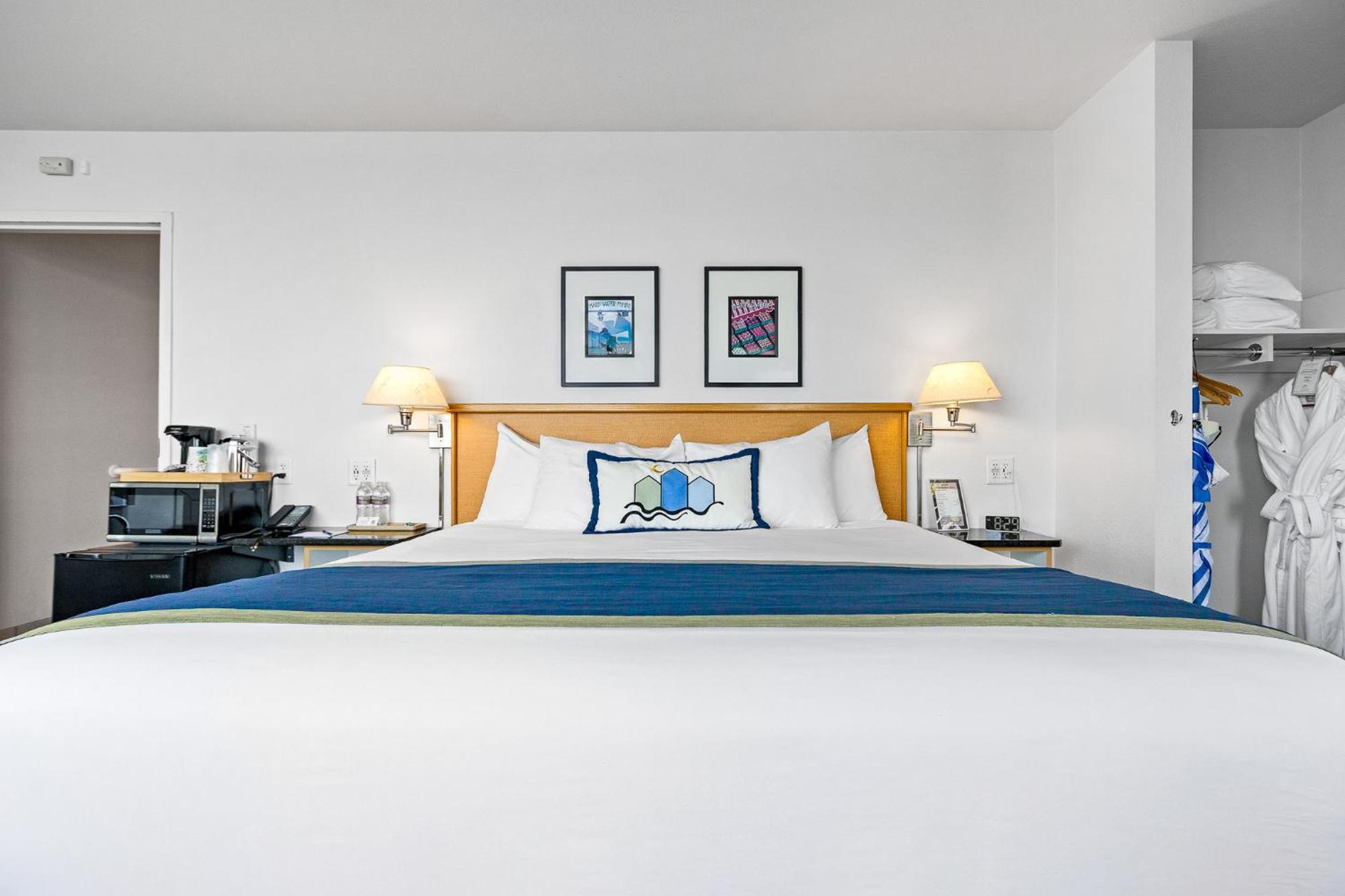 Junior Suite Bay View Disability Access