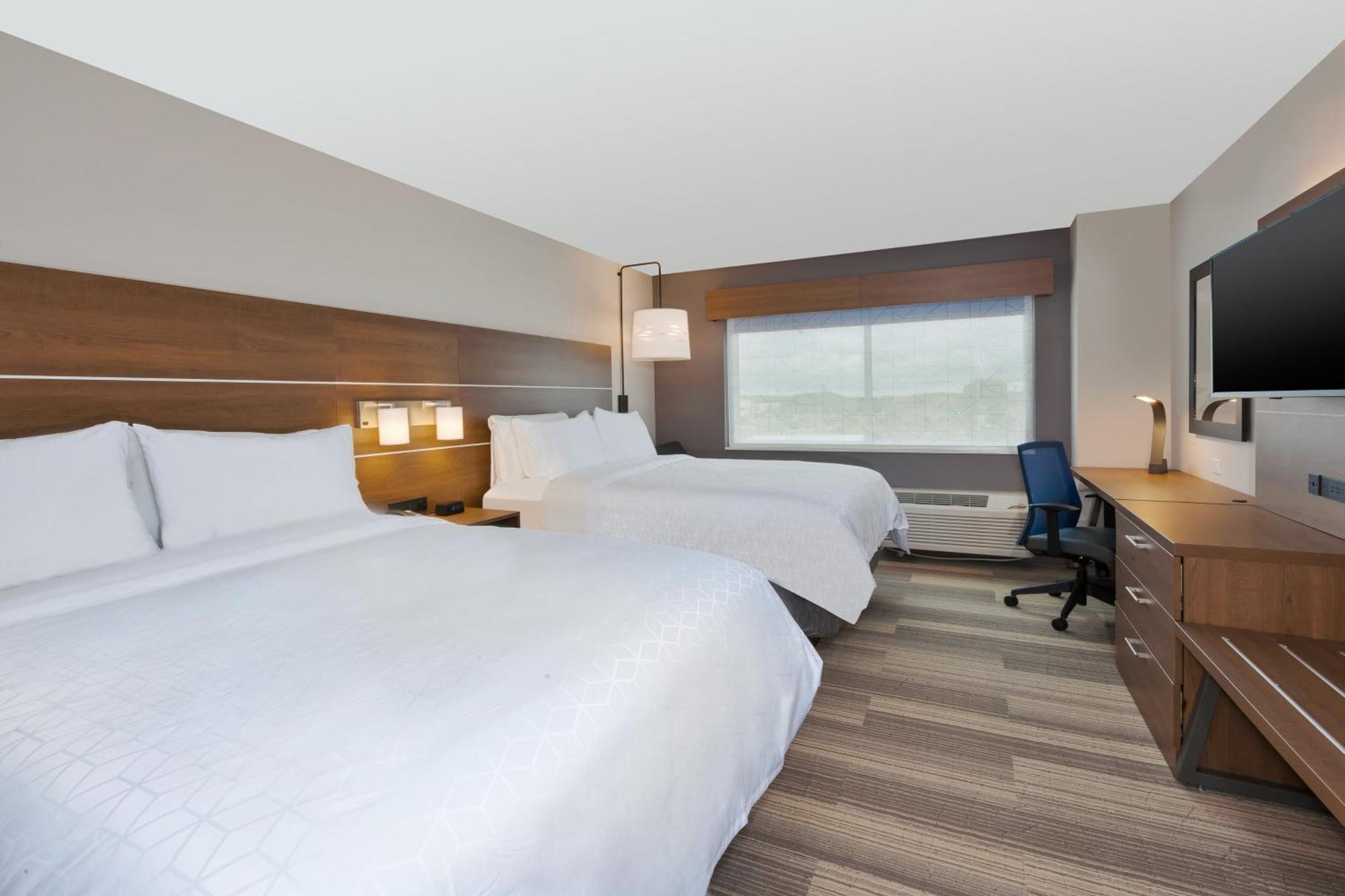 Standard Room Two Queen Beds