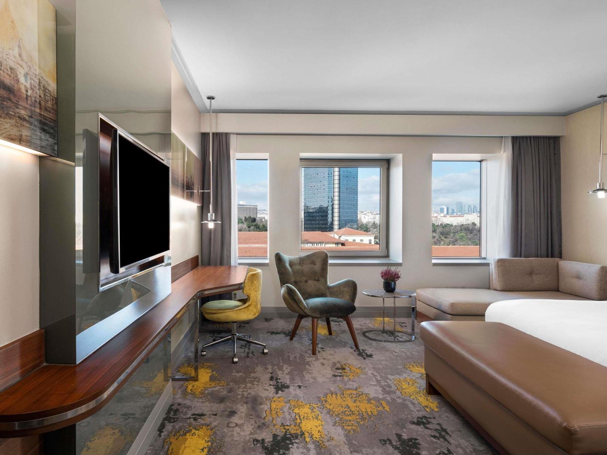 Executive King Room