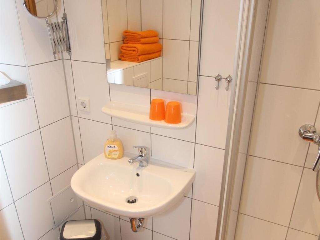 Double Room Private Bathroom