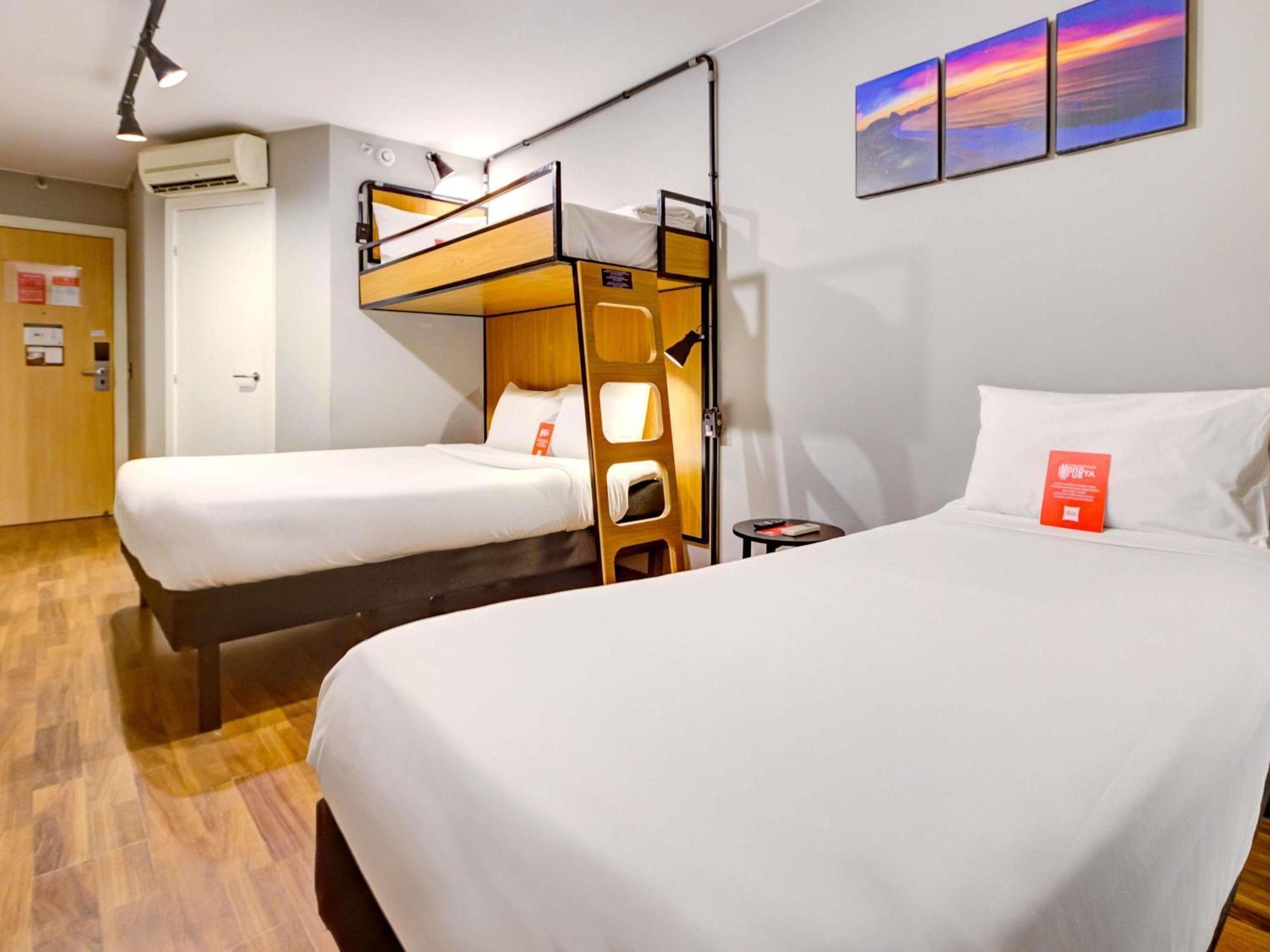Standard Quadruple Room Bunk Bed