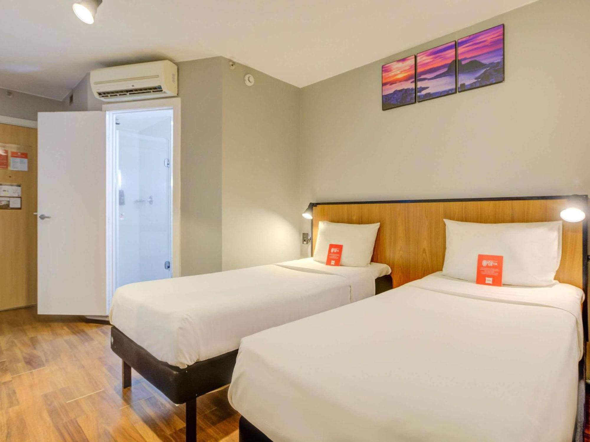 Standard Apartment Twin Beds