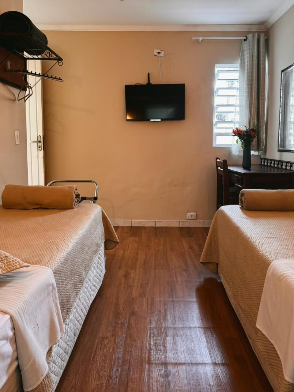 Double Room Private Bathroom