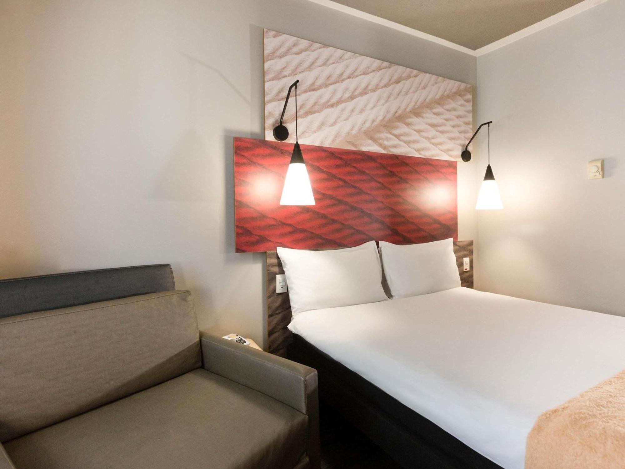 Double Room Extra Single Bed Sea View