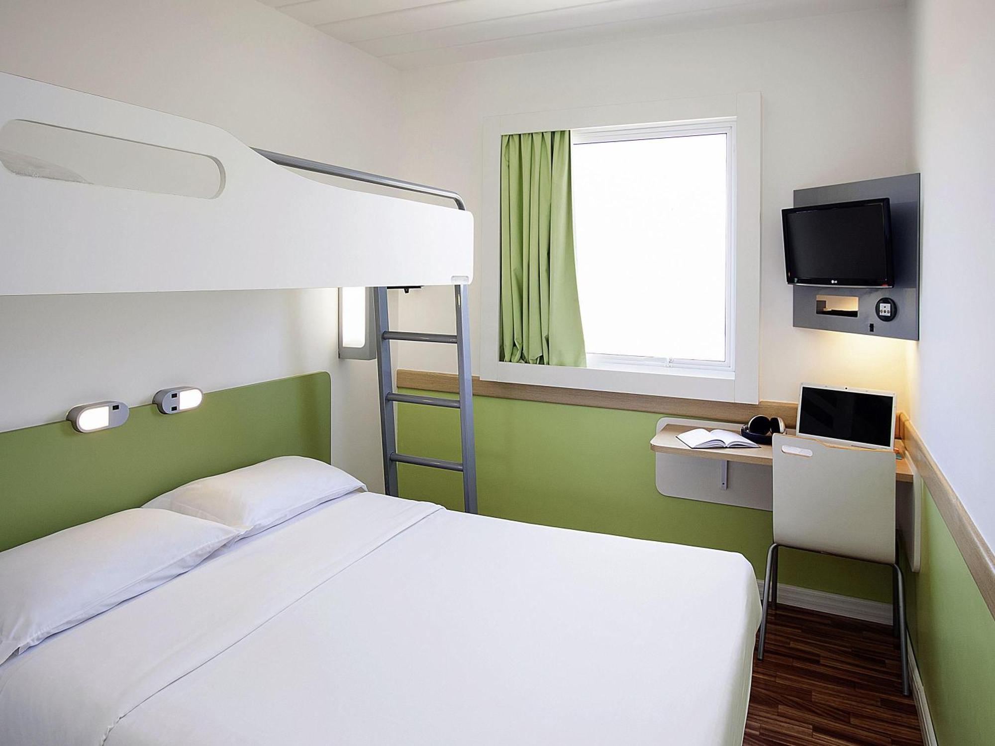 Triple Apartment