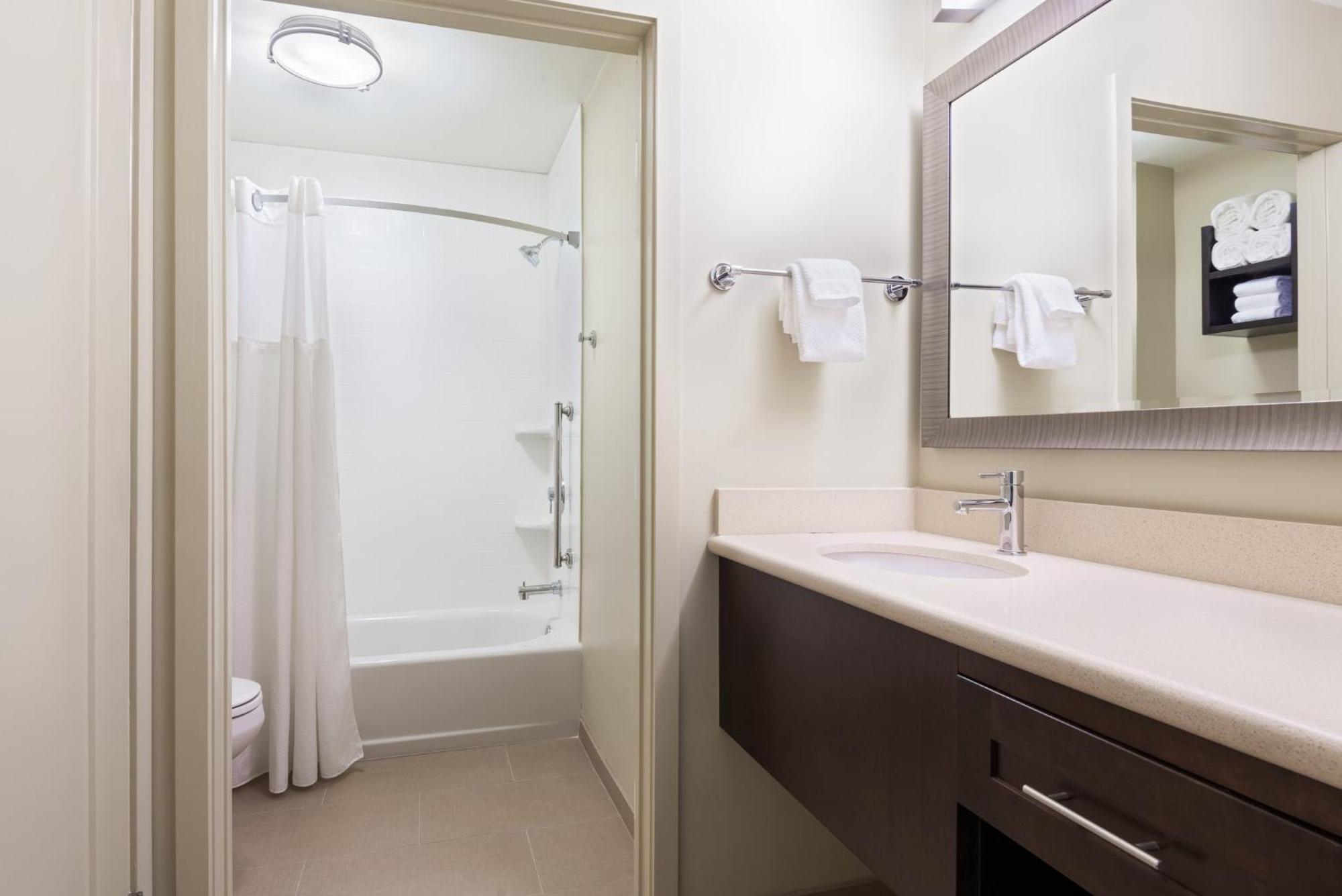 Queen Studio Suite