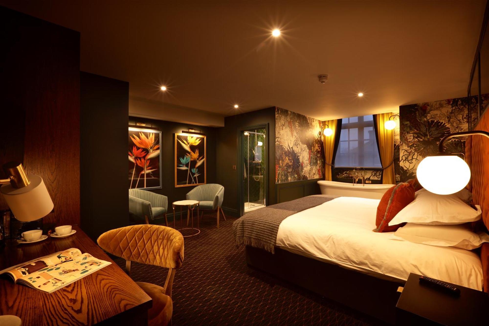 Superior King Room