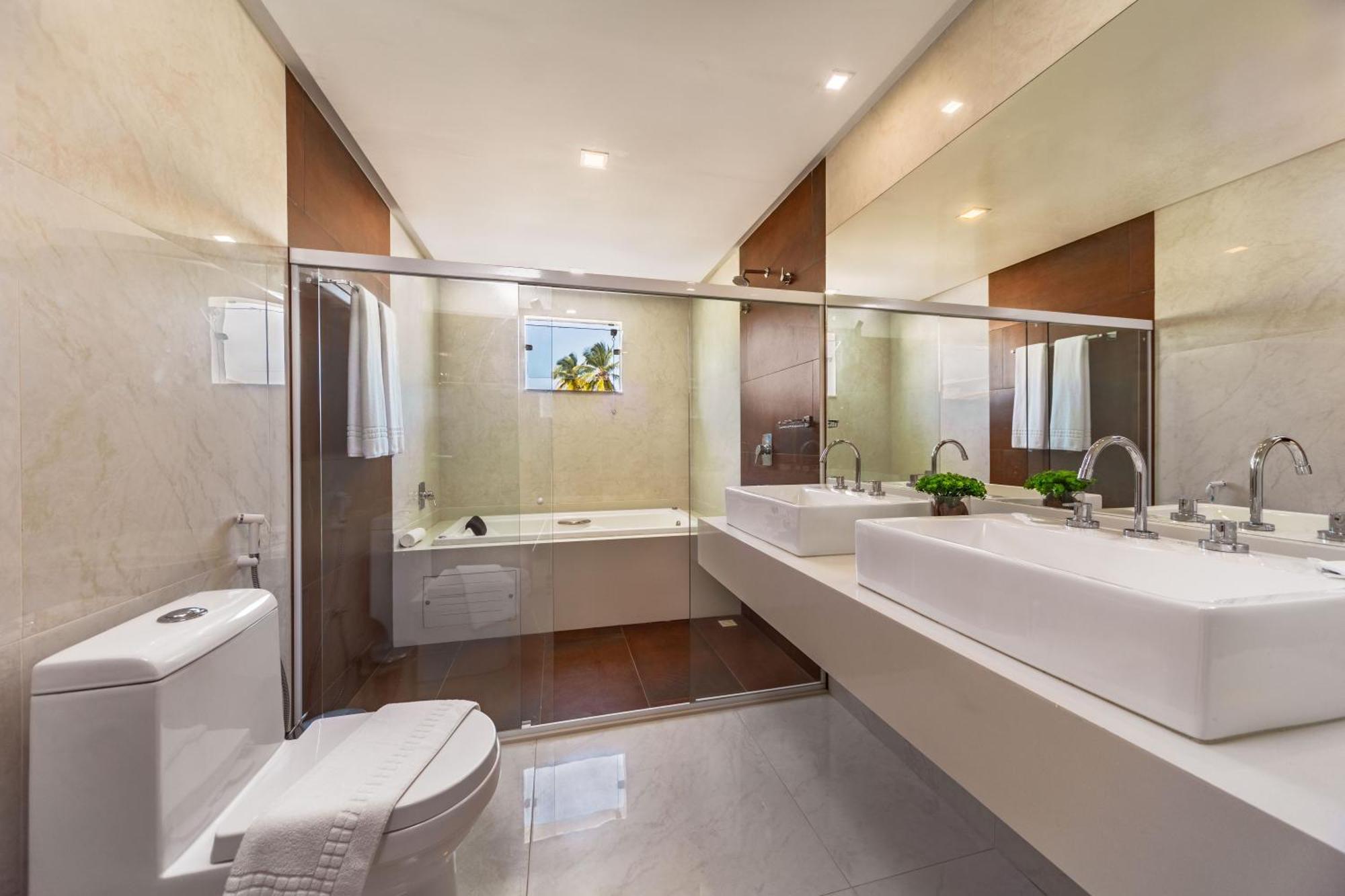 Suite Spa Bath