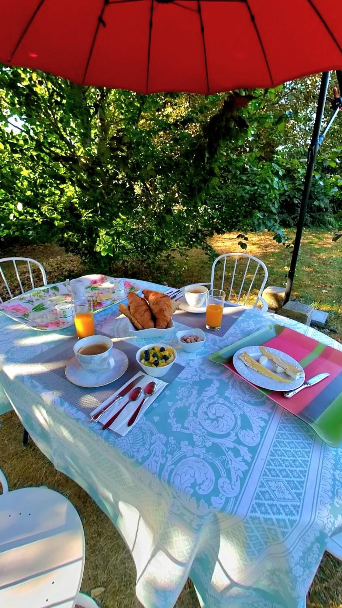 King Room Garden View