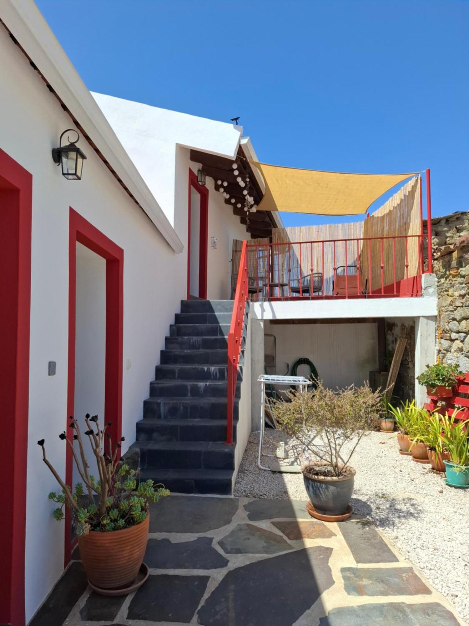 Studio Split Level