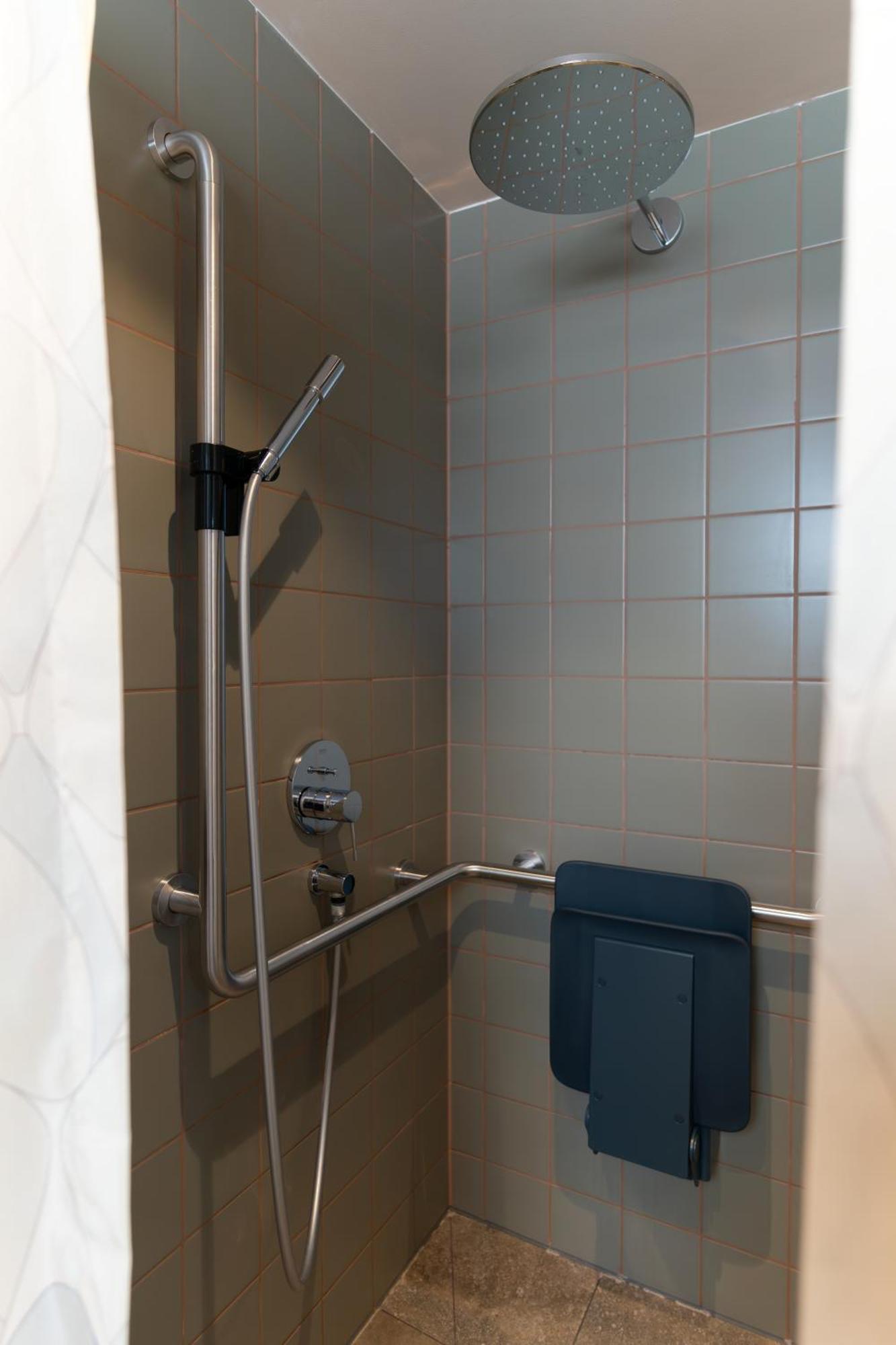 Twin Room Disability Access