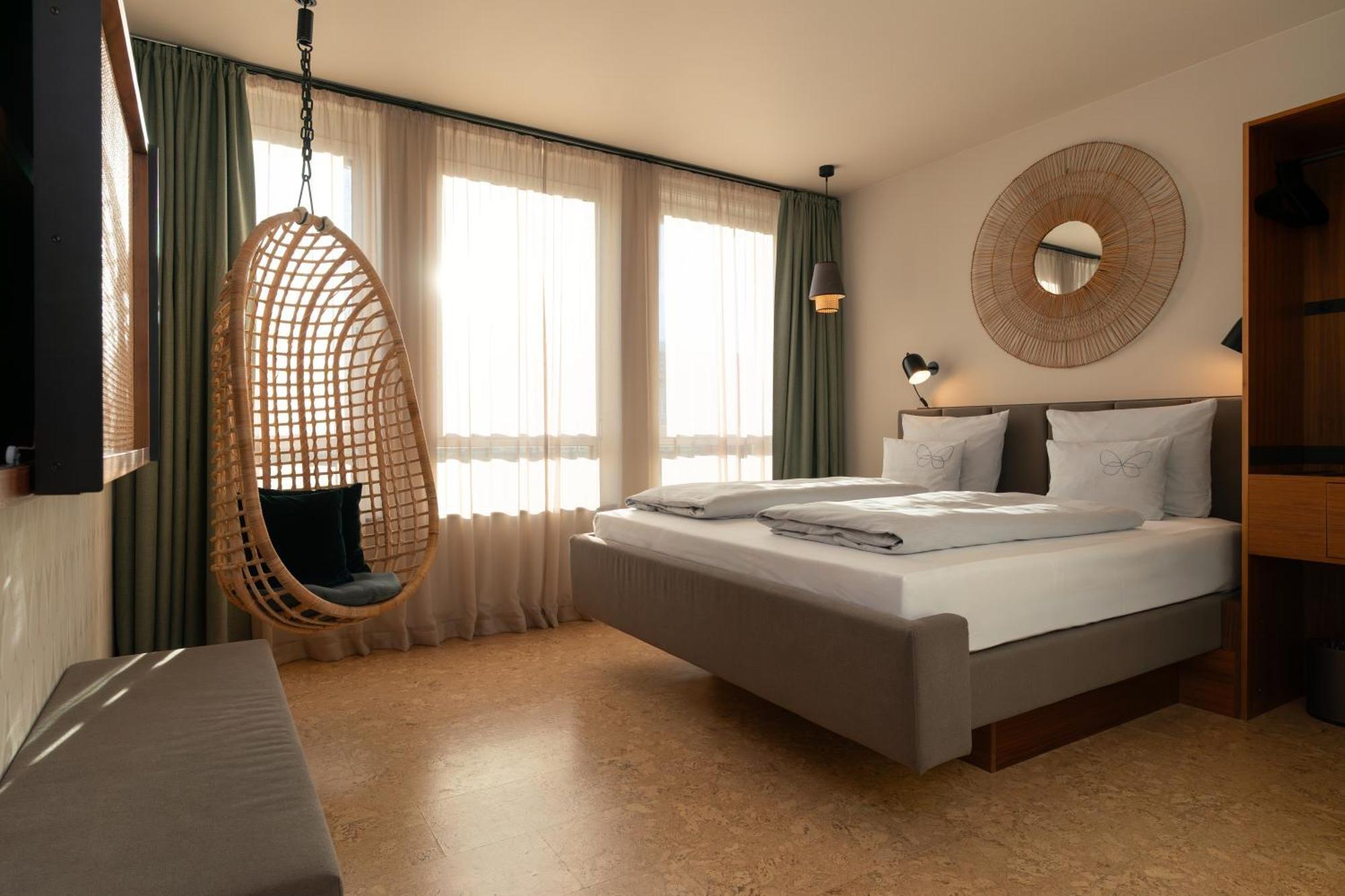 Standard Double Room Urban Cocoon