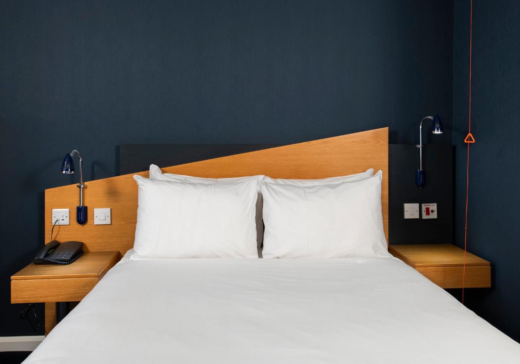 Double Room Hot Accessible