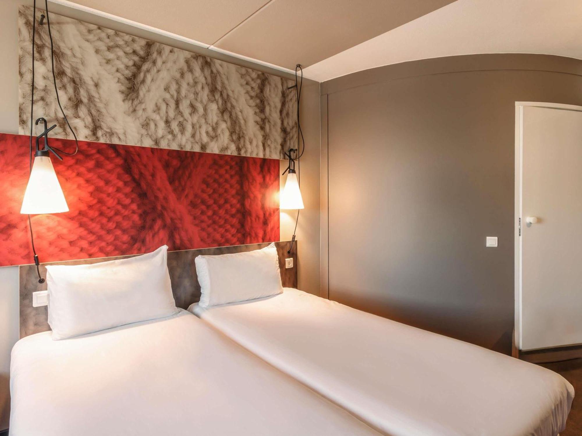 Standard Room Three Single Beds