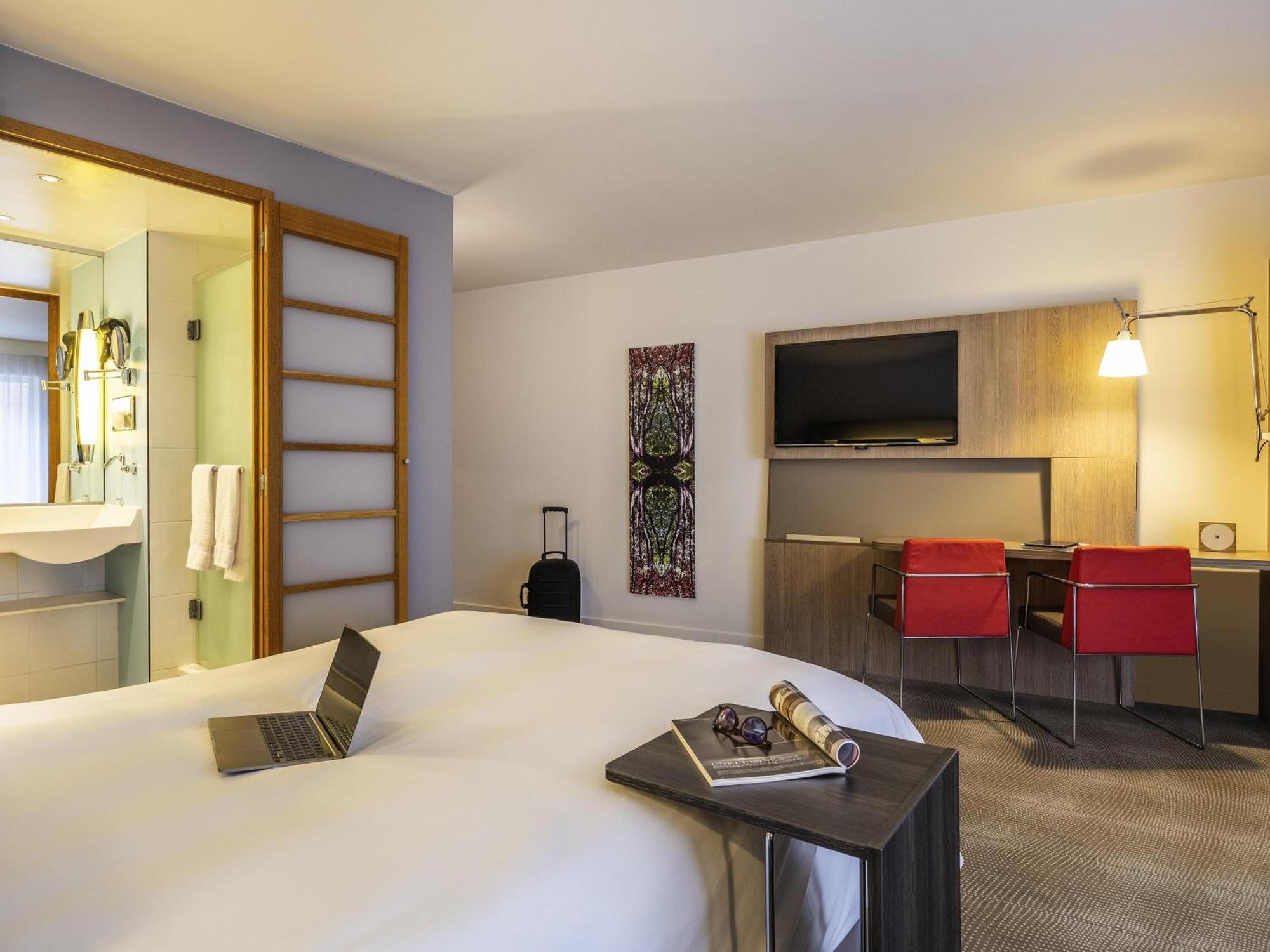 Superior Room One Double Bed 1 Sofa Bed