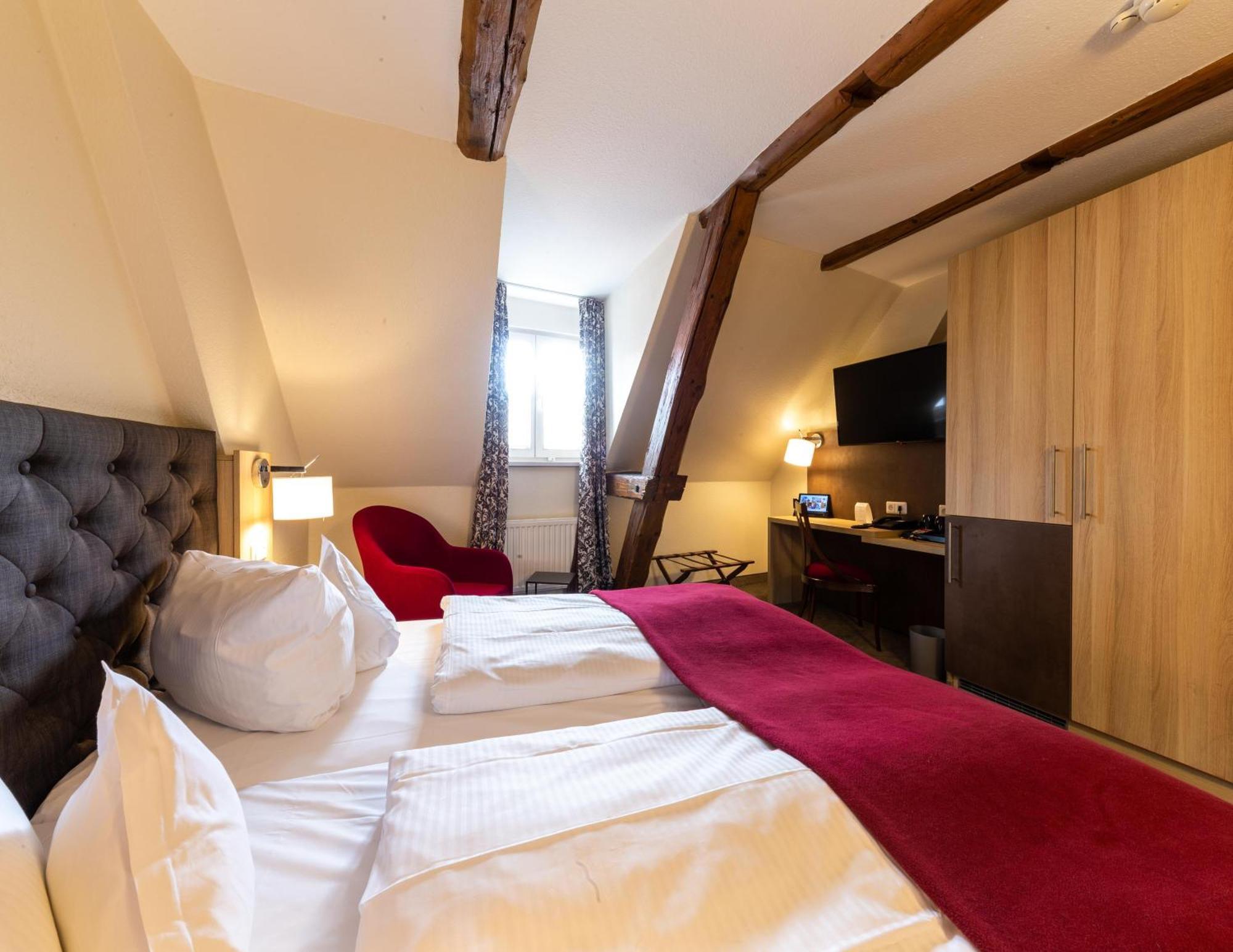 Classic Double or Twin Room