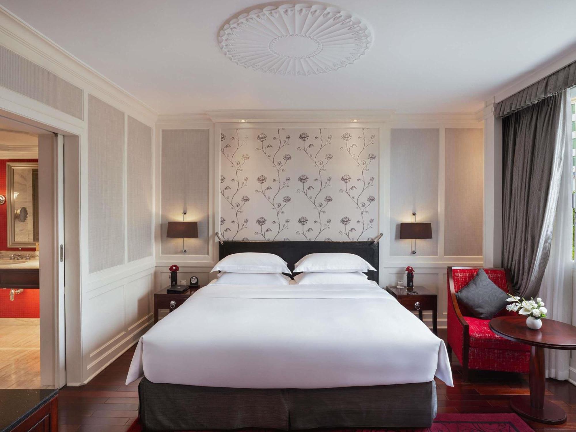 Opera Wing Prestige Suite King Bed Lounge Benefits