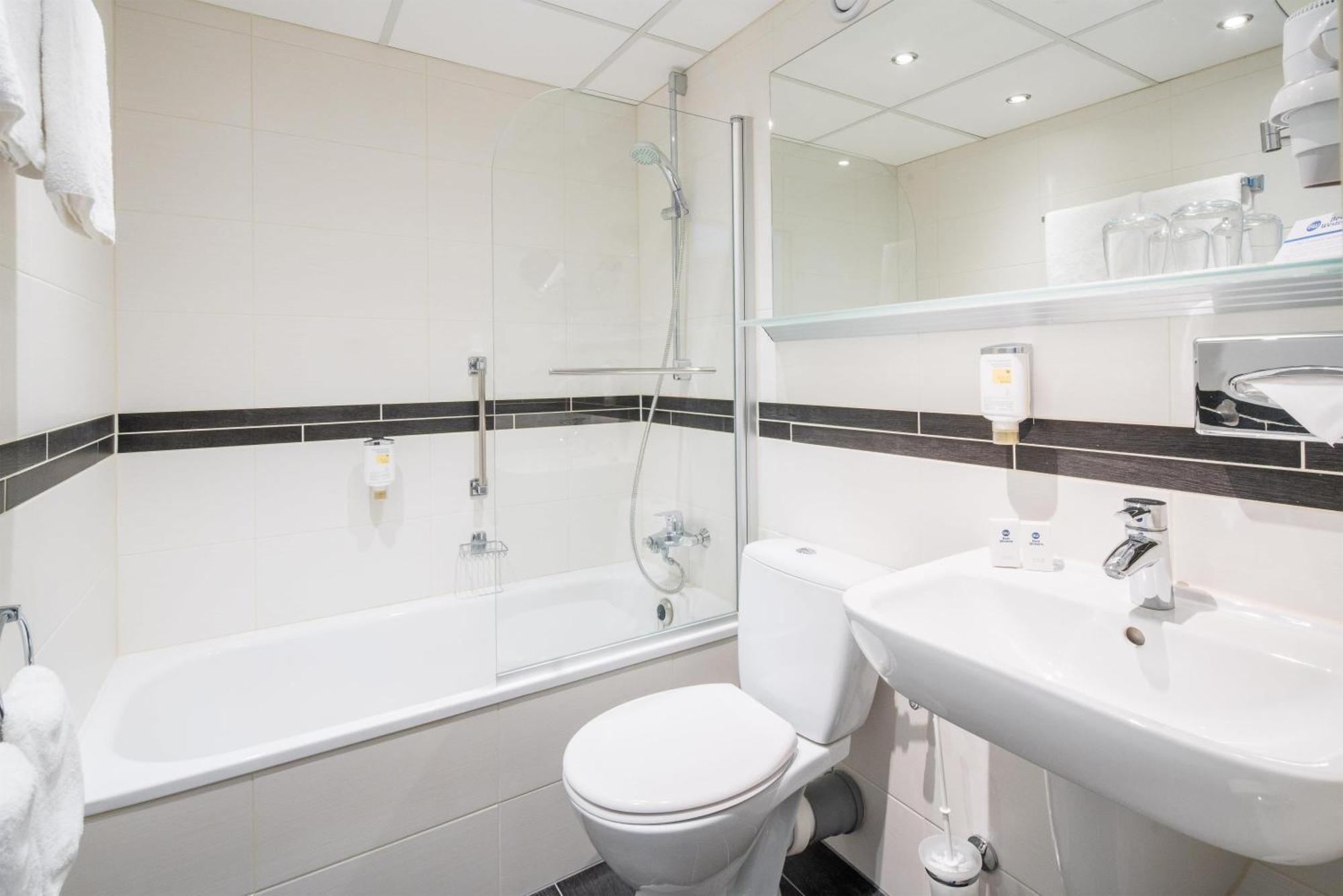 Double Room Two Single Beds