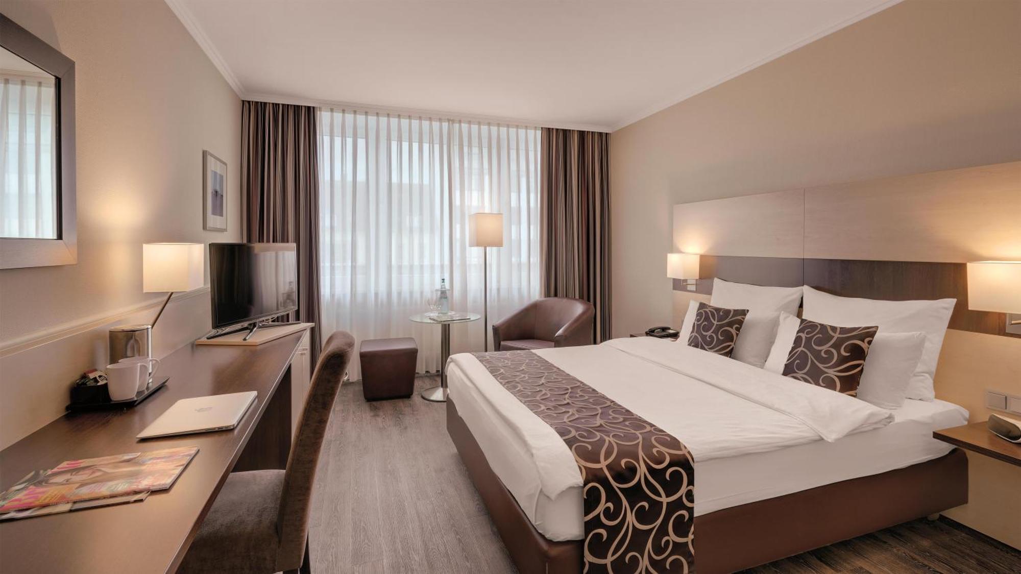 Comfort King Room