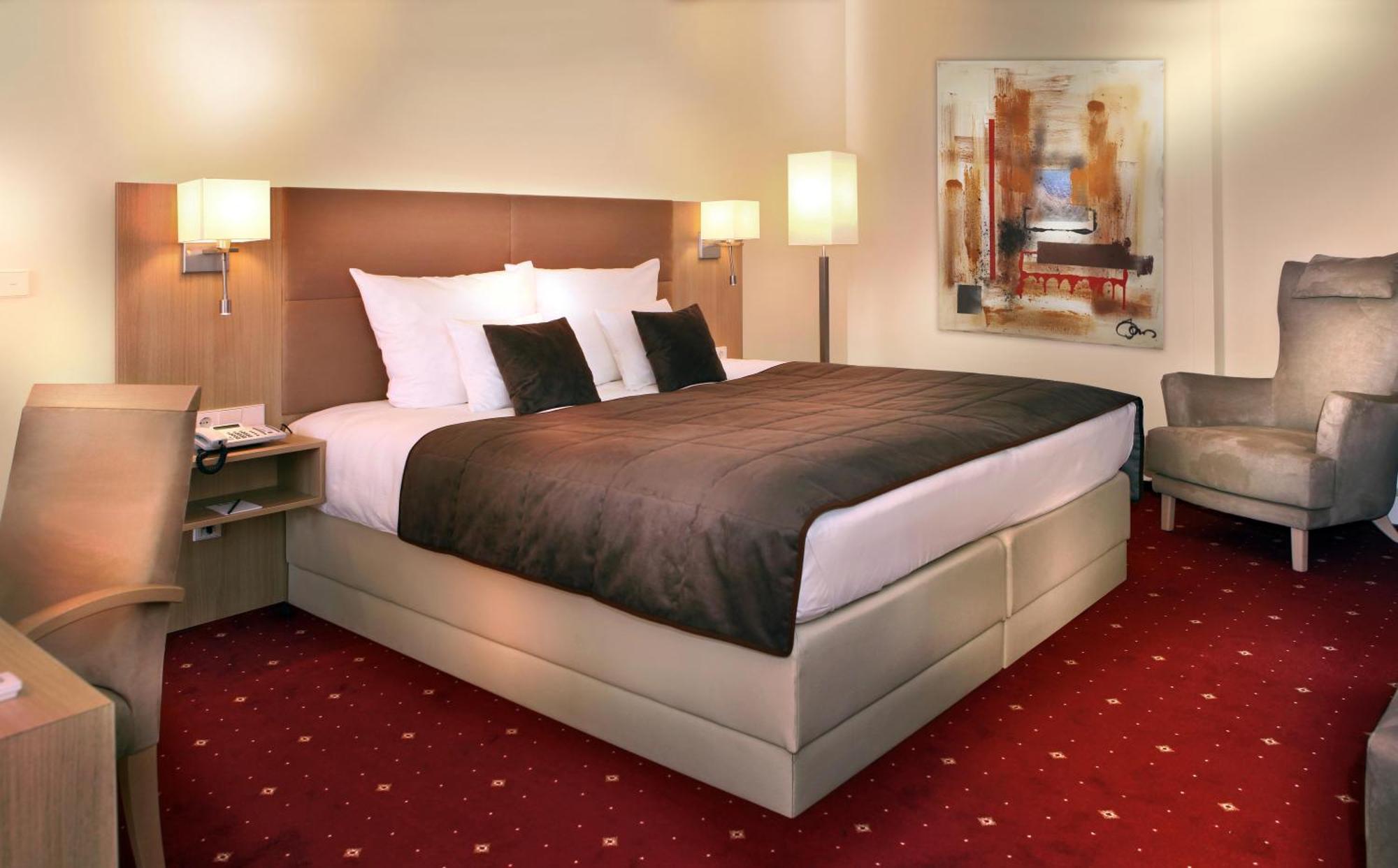 Large Comfort Double Room