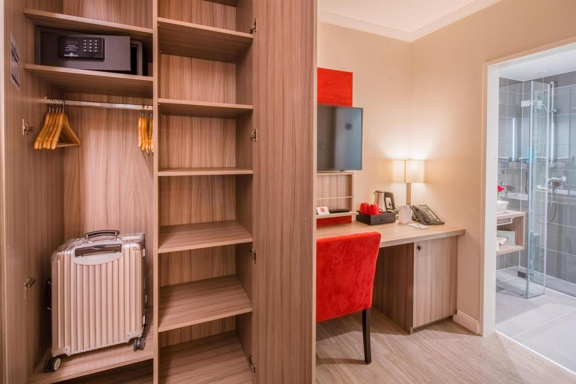 Double Room facing the rear
