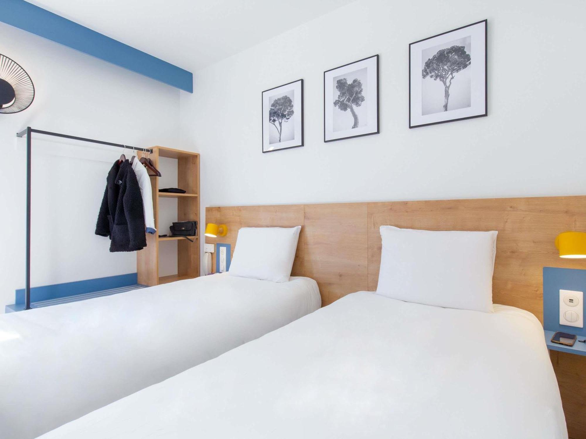 Standard Twin Room