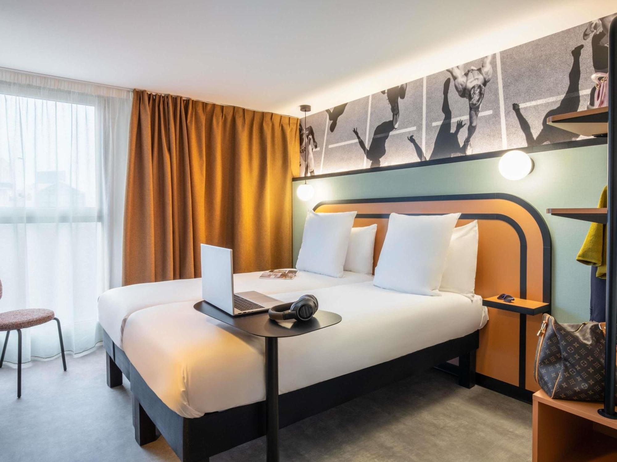 Standard Room 2 single beds
