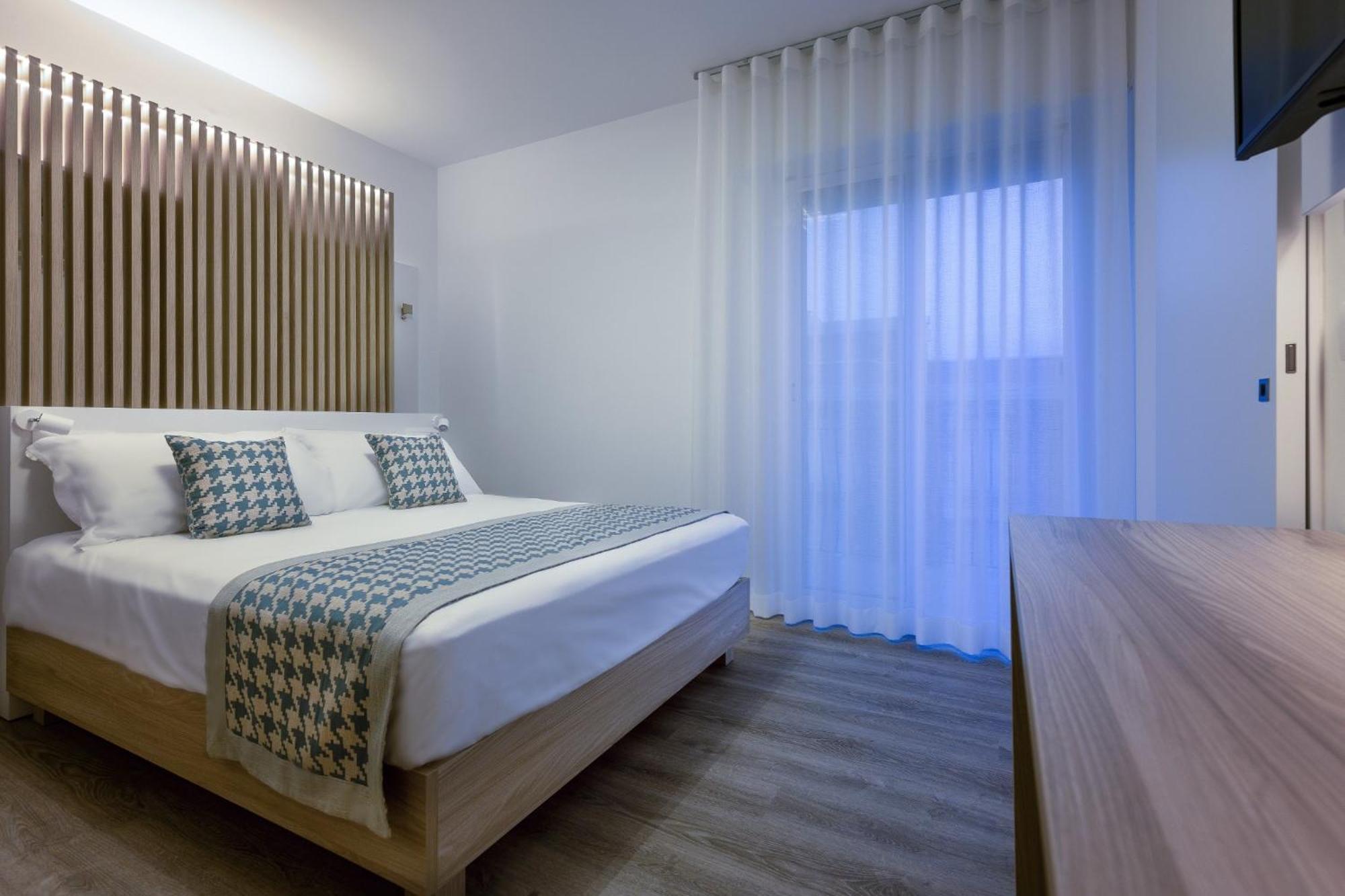 Triple Room Balcony