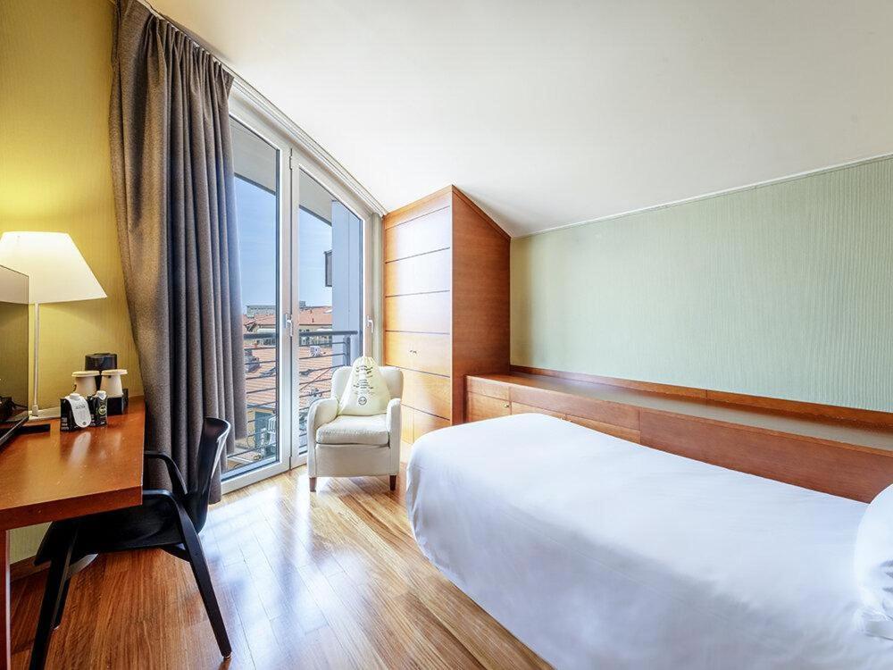 Economy Single Room